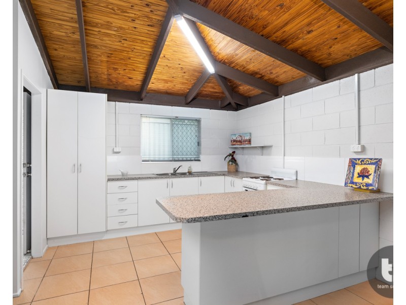 54 Waratah Drive, Crestmead QLD 4132