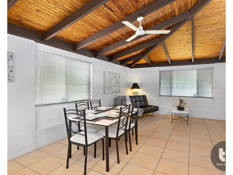 54 Waratah Drive, Crestmead QLD 4132
