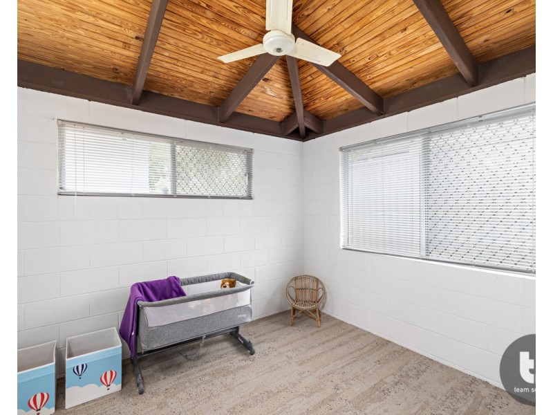 54 Waratah Drive, Crestmead QLD 4132