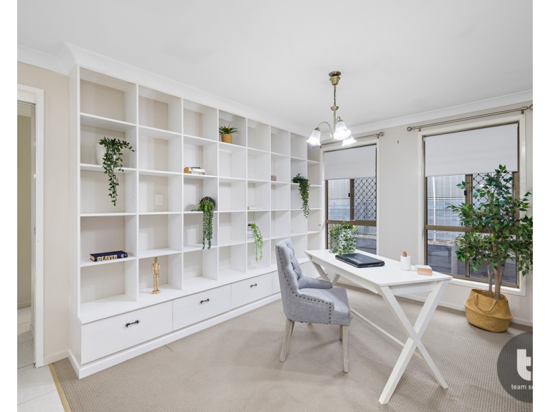 6 Persimmon Court, Capalaba QLD 4157