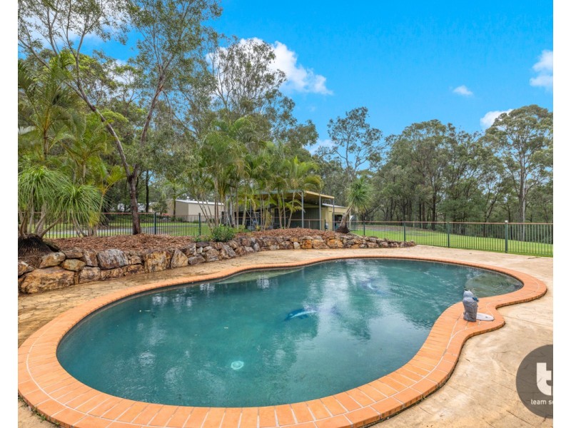 82 Booralie Street, Burbank QLD 4156