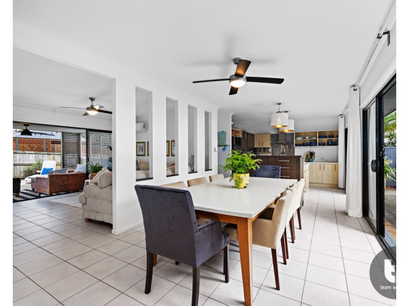 19 Ribonwood Street, Thornlands QLD 4164