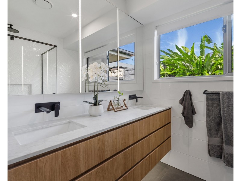 22 Rauburn Street, Thornlands QLD 4164