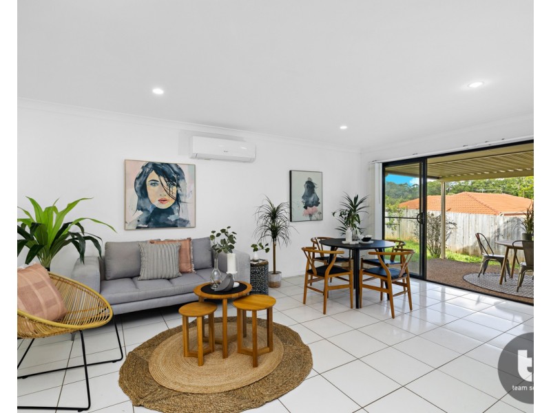 17 Paris Parade, Ormeau QLD 4208