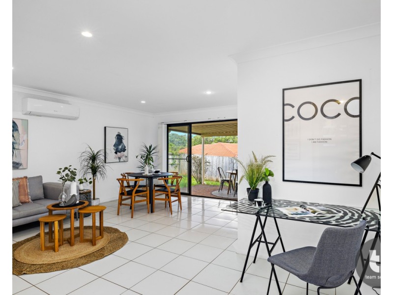 17 Paris Parade, Ormeau QLD 4208