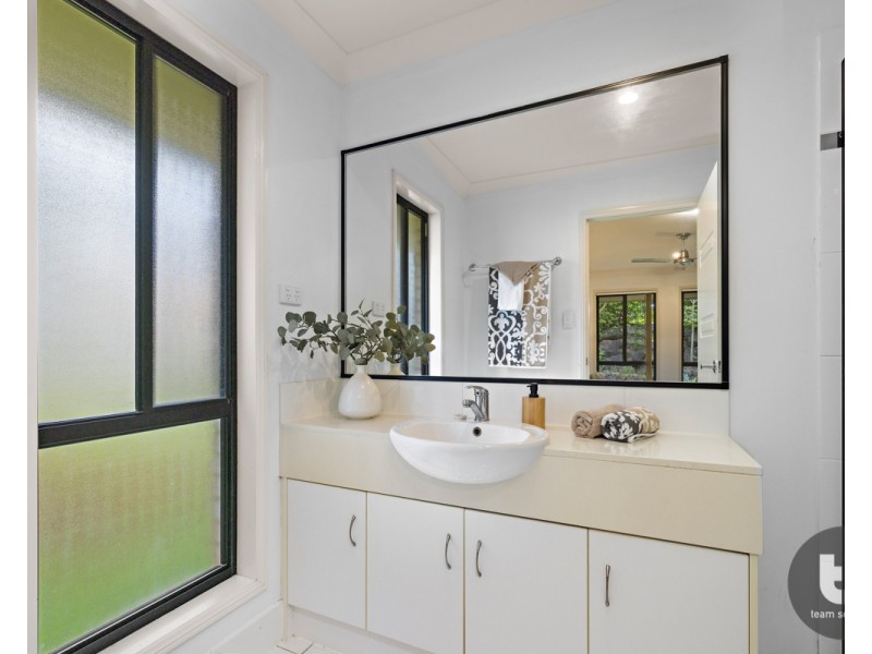 17 Paris Parade, Ormeau QLD 4208