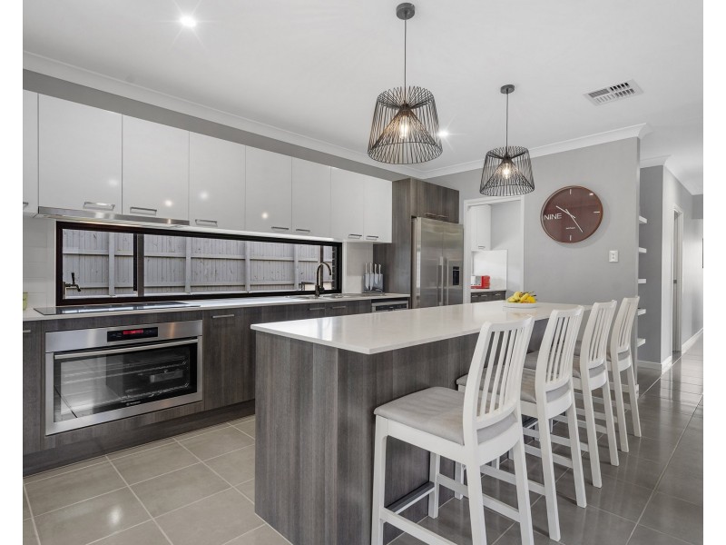 11 Sarsenet Circuit, Mount Cotton QLD 4165