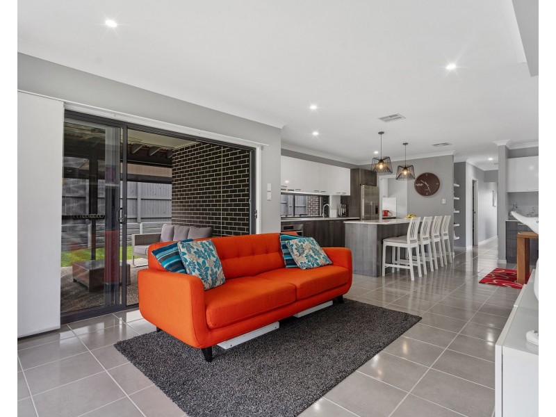11 Sarsenet Circuit, Mount Cotton QLD 4165