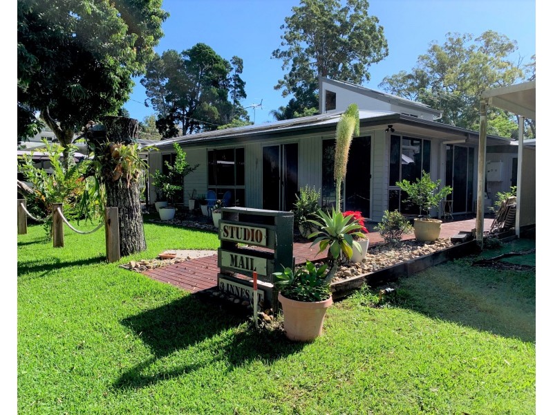 3 Innes Street, Coochiemudlo Island QLD 4184