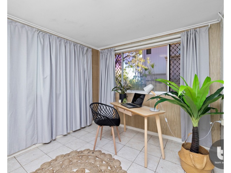 8 White Street, Victoria Point QLD 4165