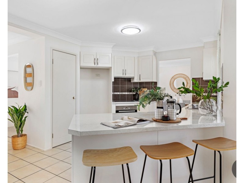50 Clive Road, Birkdale QLD 4159