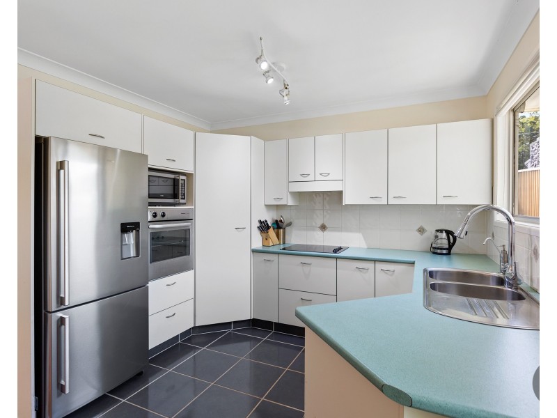 329 Redland Bay Road, Capalaba QLD 4157