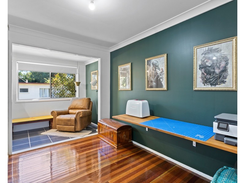 329 Redland Bay Road, Capalaba QLD 4157