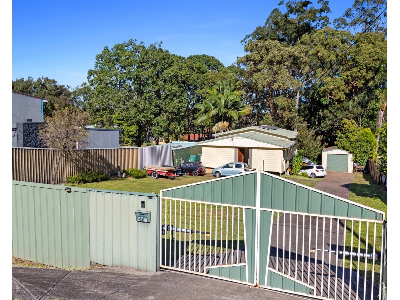 329 Redland Bay Road, Capalaba QLD 4157