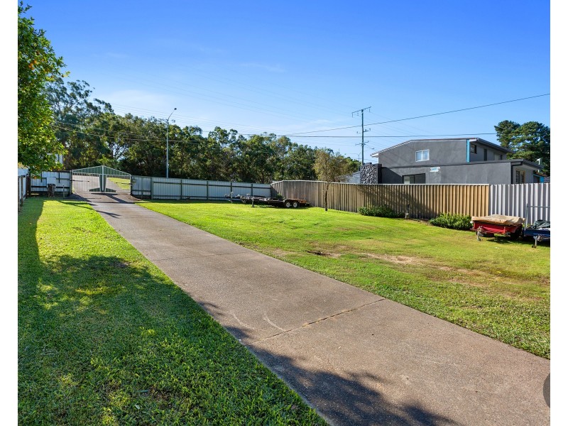 329 Redland Bay Road, Capalaba QLD 4157