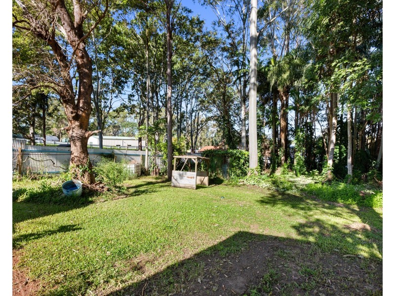 329 Redland Bay Road, Capalaba QLD 4157