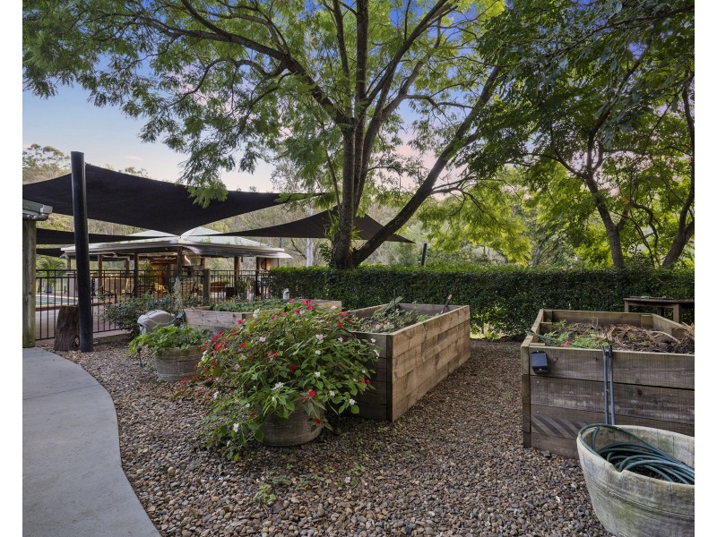 380 Marks Road, Jimboomba QLD 4280