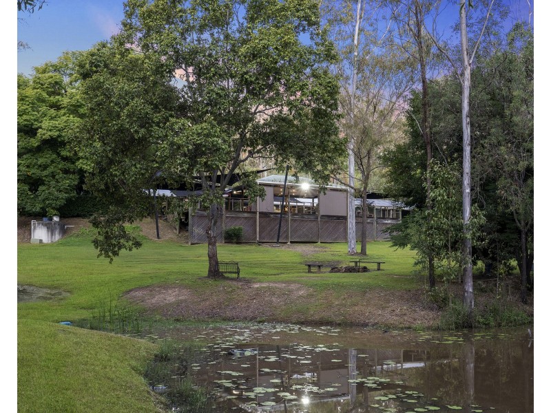 380 Marks Road, Jimboomba QLD 4280