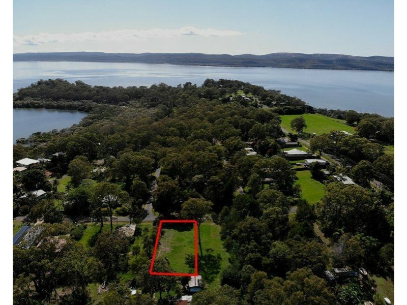 16 Wyena Avenue, Lamb Island QLD 4184