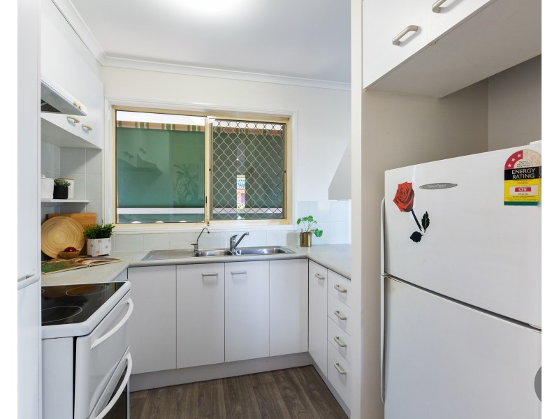 7/11-15 Myra Street, Birkdale QLD 4159