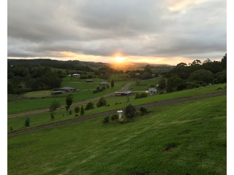 40 Jervis Place, Beechmont QLD 4211