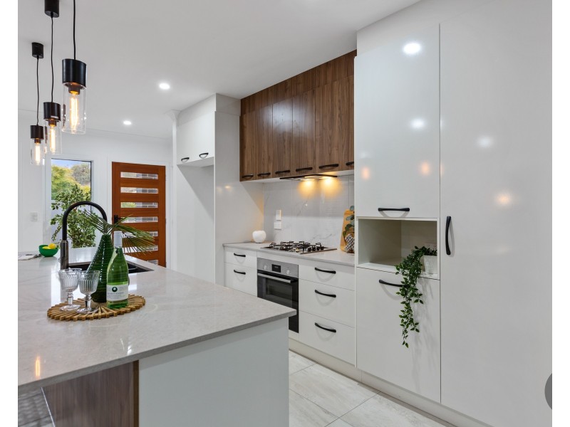 31 Lawn Terrace, Capalaba QLD 4157