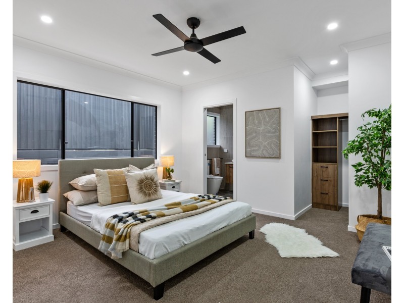 31 Lawn Terrace, Capalaba QLD 4157