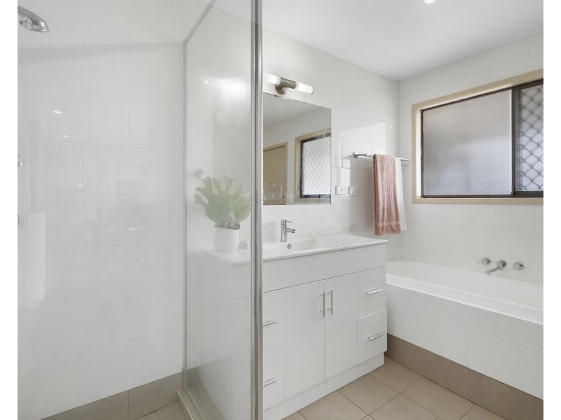 40 Harding Boulevard, Mount Warren Park QLD 4207