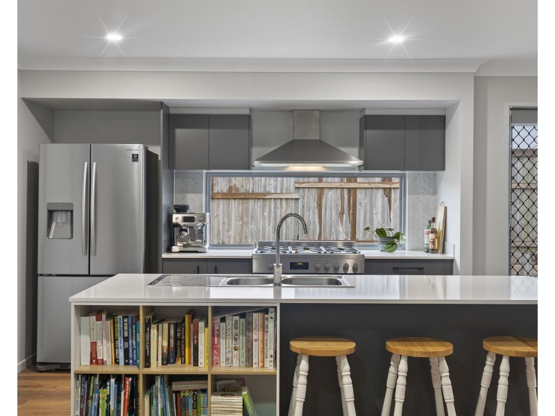 2 Lathro Way, Thornlands QLD 4164