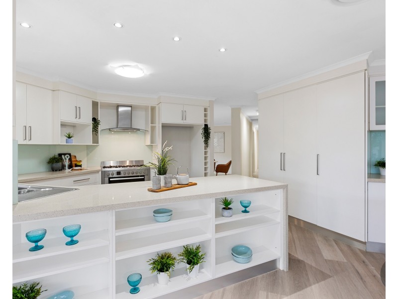 31 Belford Drive, Wellington Point QLD 4160