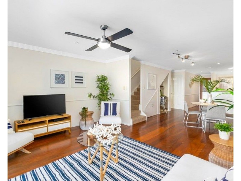 2/127 Shore Street, Cleveland QLD 4163