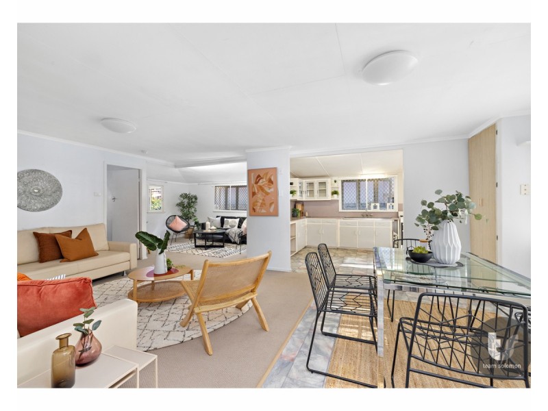 8 White Street, Victoria Point QLD 4165