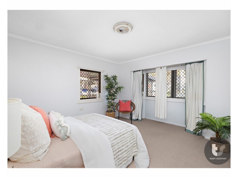 8 White Street, Victoria Point QLD 4165