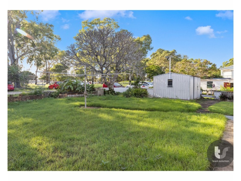 8 White Street, Victoria Point QLD 4165