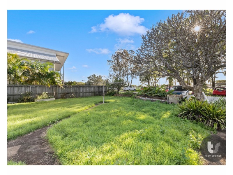 8 White Street, Victoria Point QLD 4165