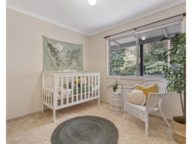 8 Light Street, Springwood QLD 4127