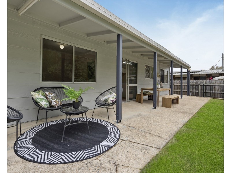 8 Light Street, Springwood QLD 4127