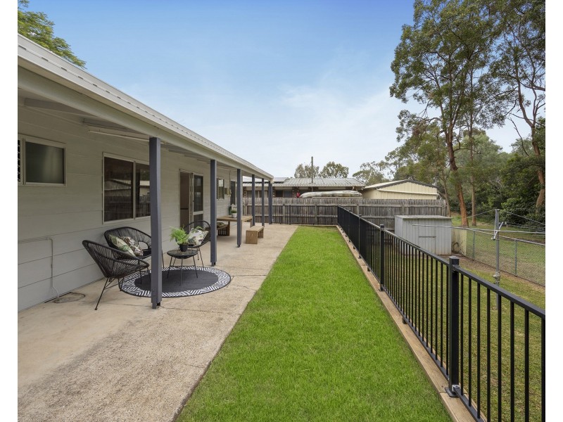 8 Light Street, Springwood QLD 4127