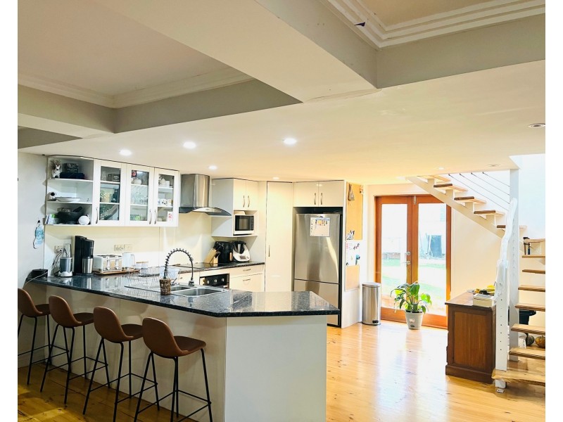 Coochiemudlo Island QLD 4184