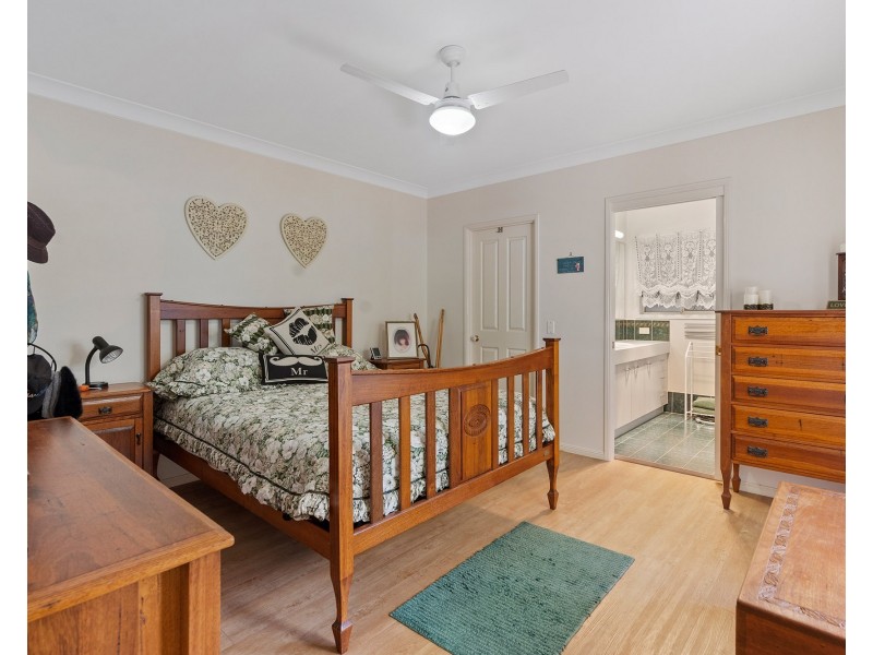 11 Intrepid Drive, Victoria Point QLD 4165