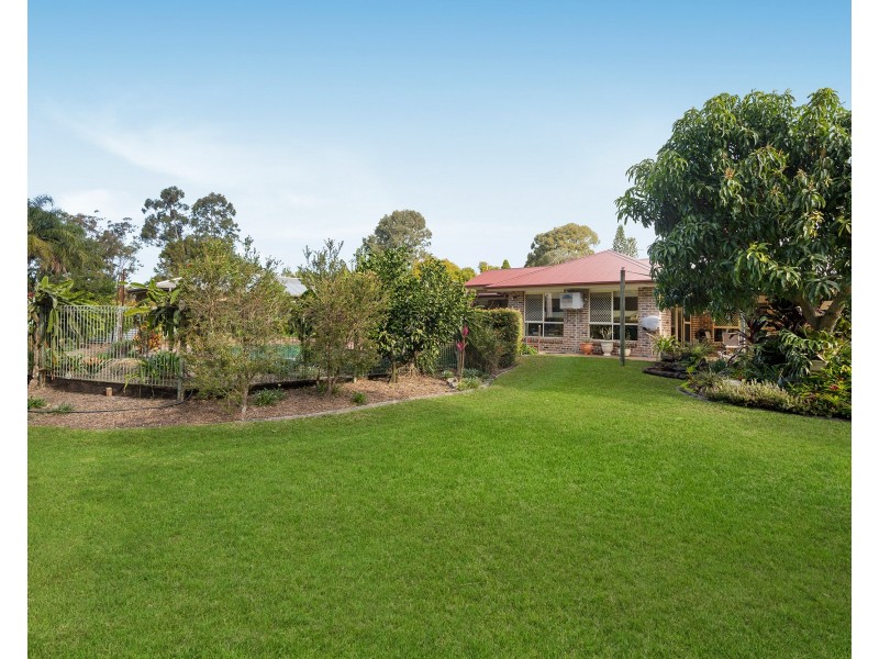 11 Intrepid Drive, Victoria Point QLD 4165