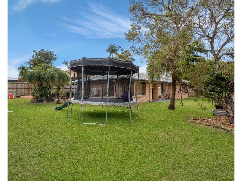 50 Barron Road, Birkdale QLD 4159