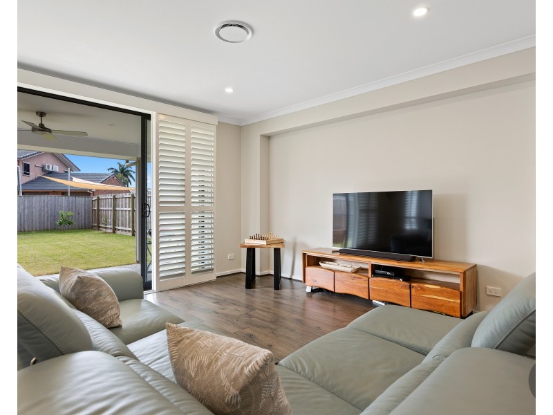 10 Shoreside Close, Birkdale QLD 4159