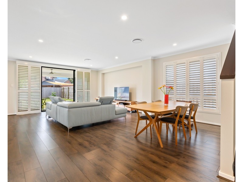 10 Shoreside Close, Birkdale QLD 4159