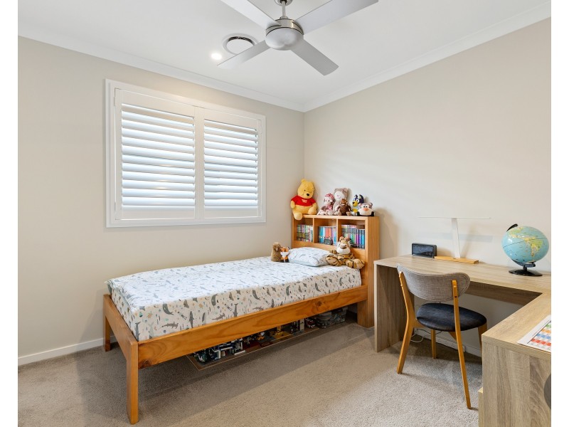10 Shoreside Close, Birkdale QLD 4159