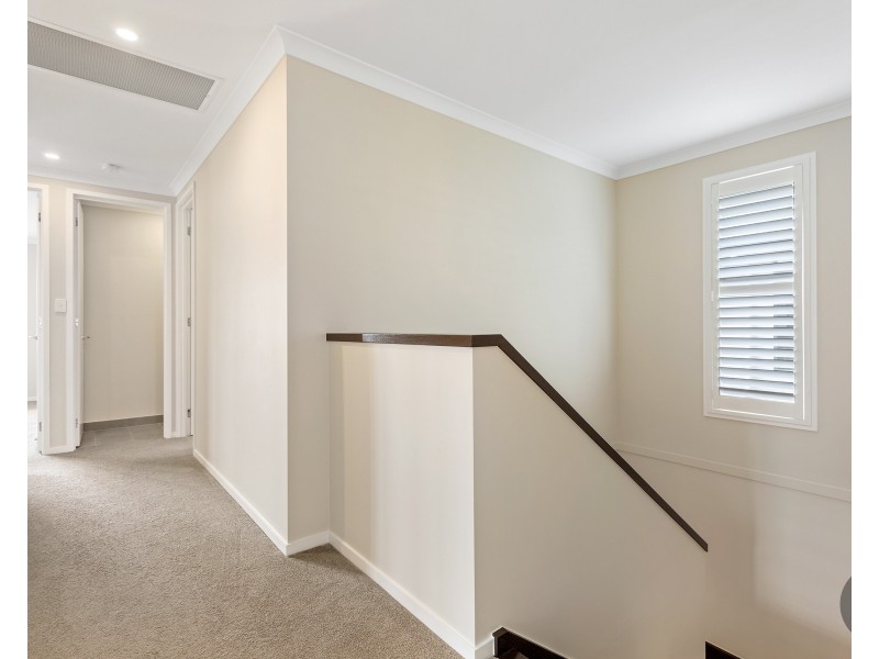 10 Shoreside Close, Birkdale QLD 4159