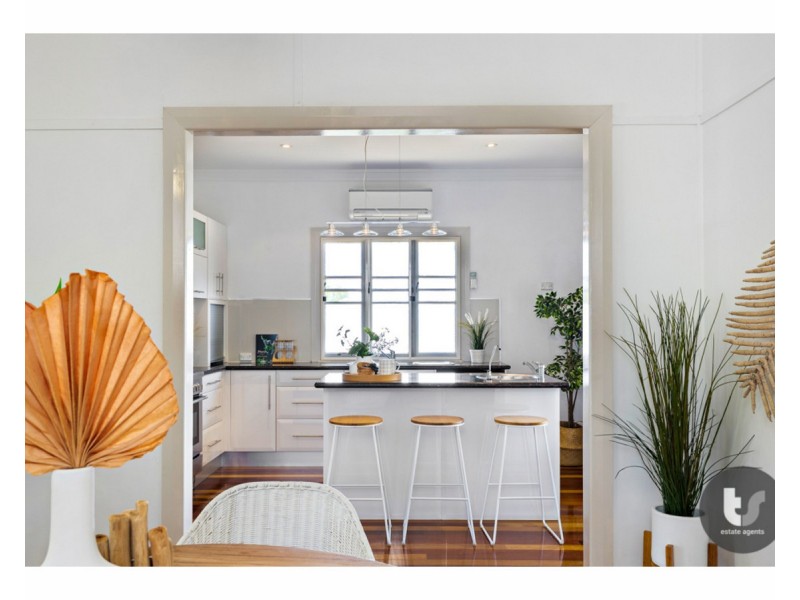 93 McFadden Street, Wynnum QLD 4178