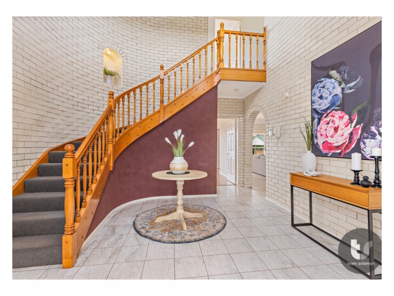 14 Wilson Esplanade, Redland Bay QLD 4165