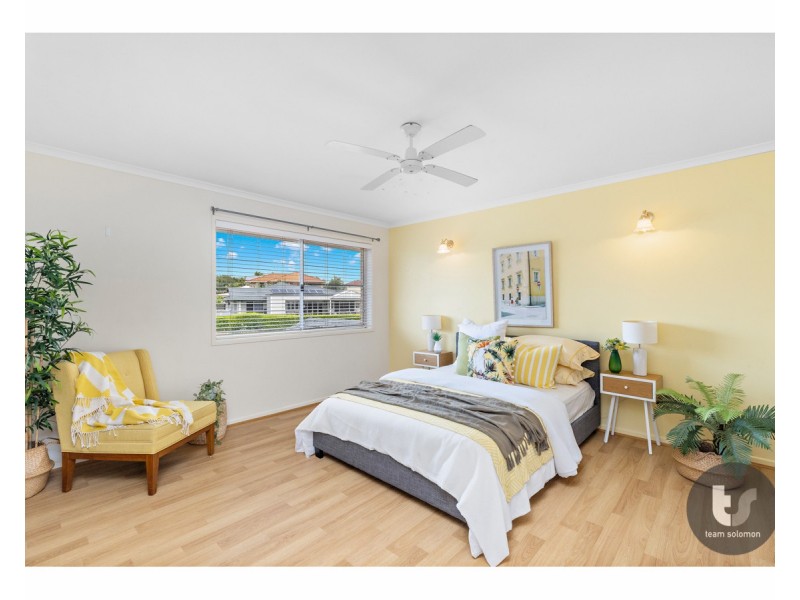 14 Wilson Esplanade, Redland Bay QLD 4165