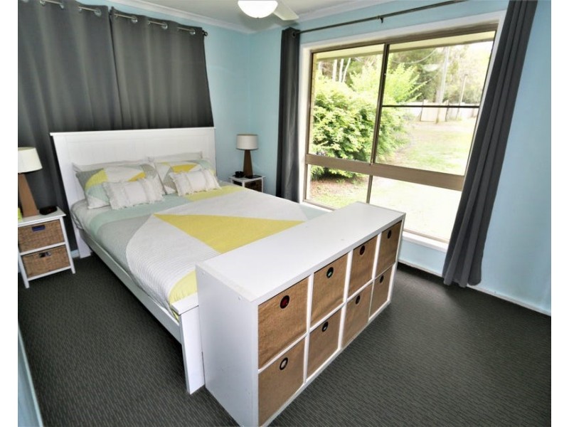 29 Capembah Street, Coochiemudlo Island QLD 4184